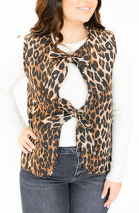 That's a Promise Leopard Bow Vest