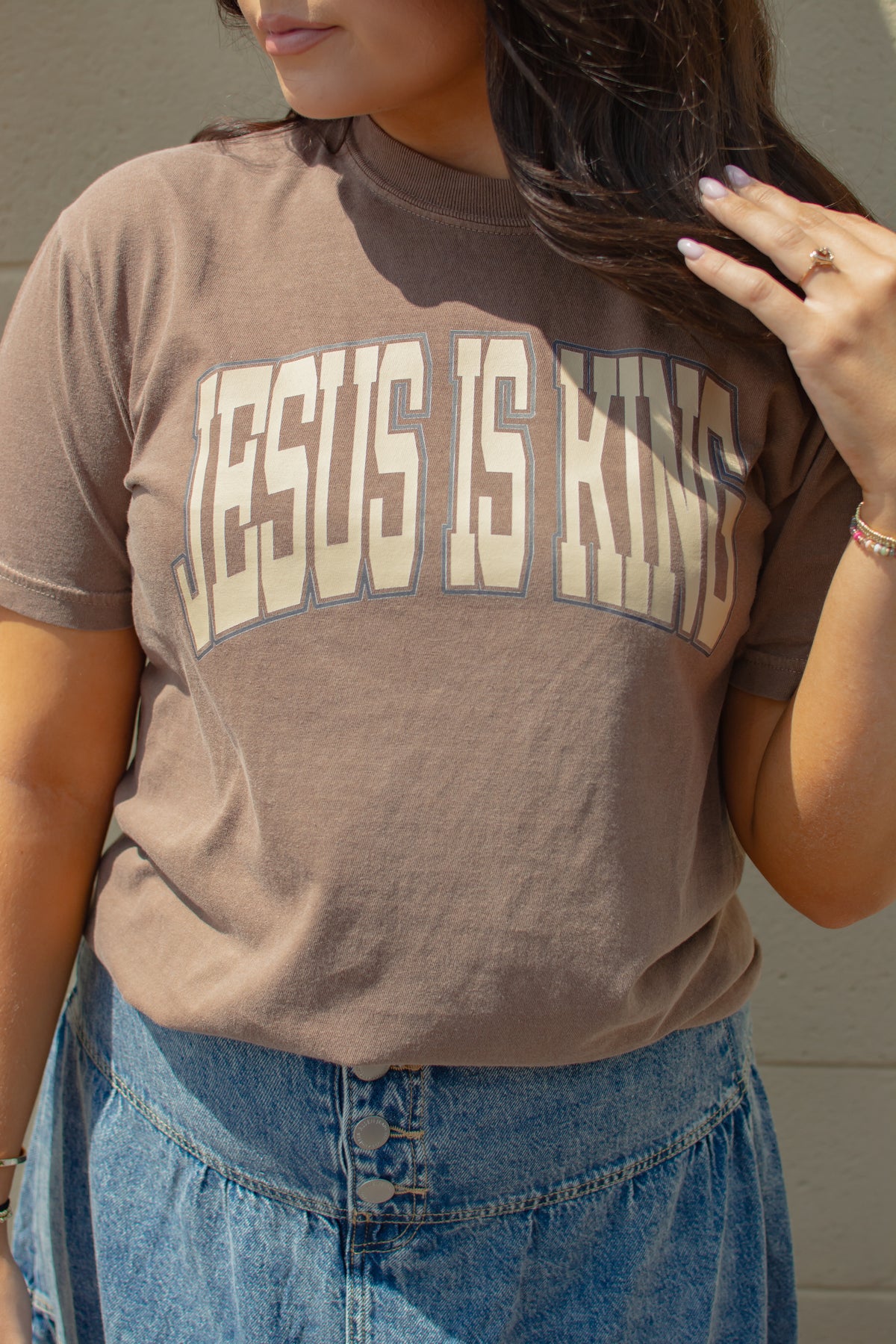 Jesus Is King Graphic Tee